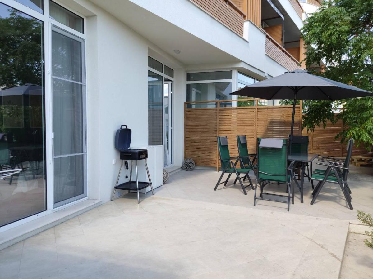 Las Brisas Garden Apartment Burgas Exterior foto